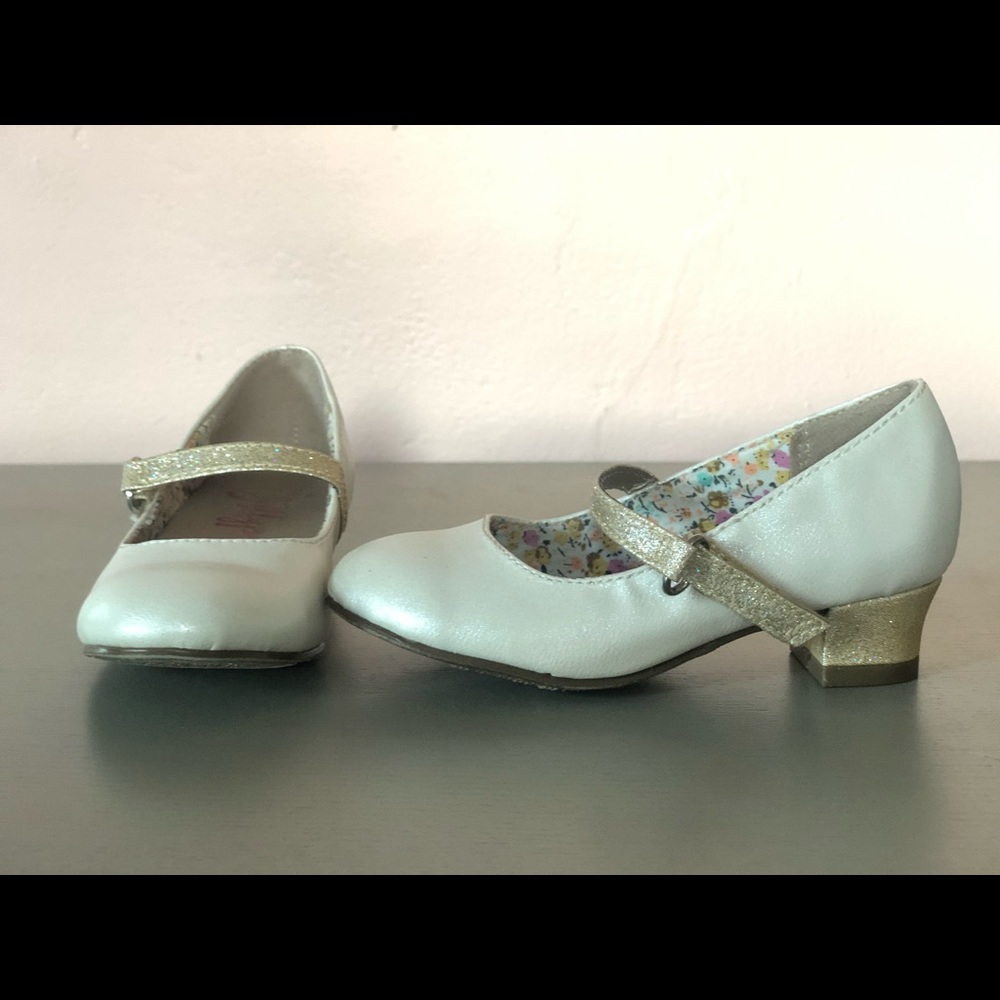 Jellypop Girls Off white and Gold Toddler Heels
